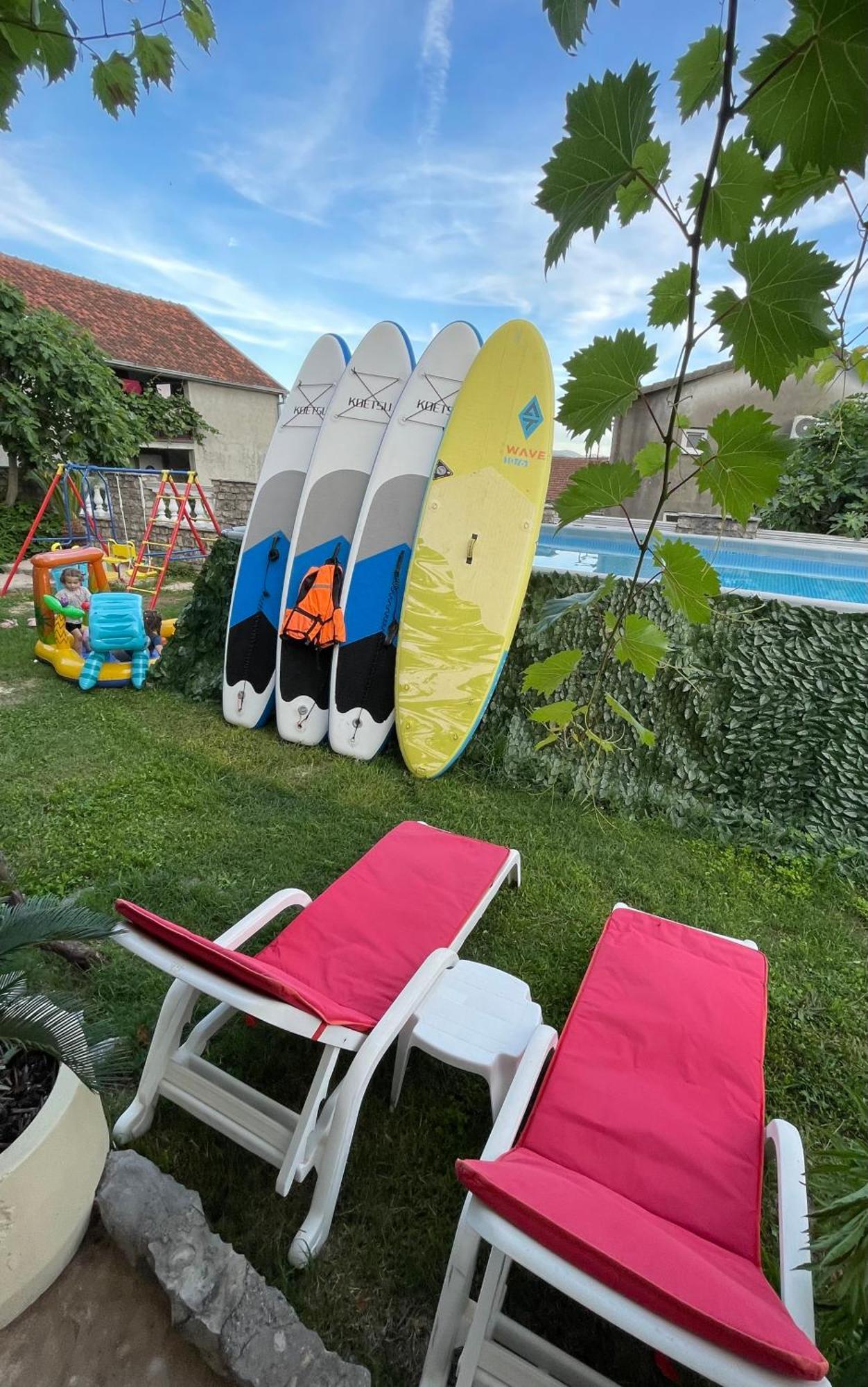 Aparthotel Family House With Pool & Sea View à Bijela Extérieur photo